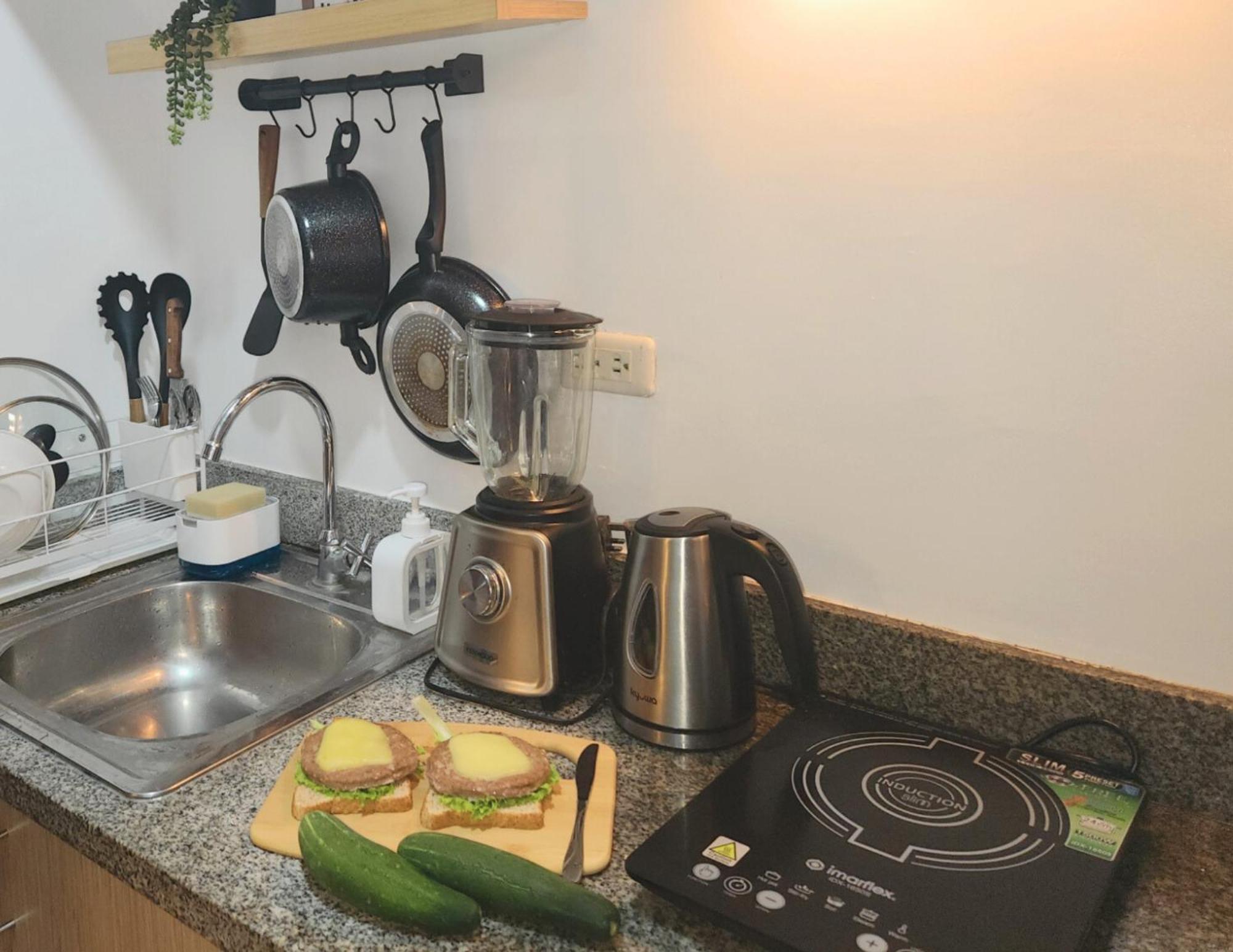 The Traveller'S Haven Airbnb Cebu ภายนอก รูปภาพ