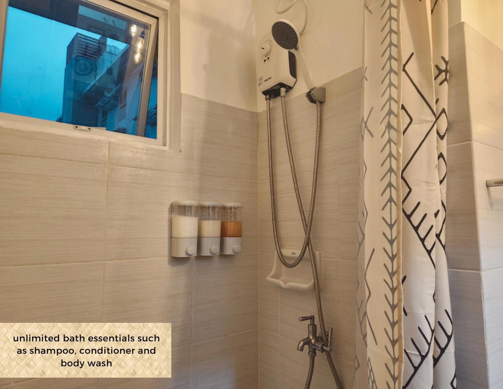 The Traveller'S Haven Airbnb Cebu ภายนอก รูปภาพ